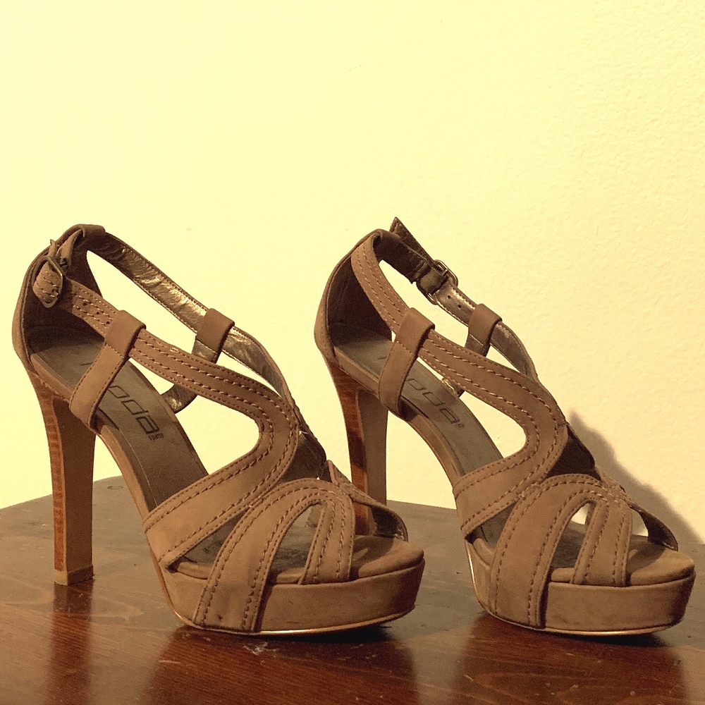 Moda Spana Taupe Strappy Heel Sandals